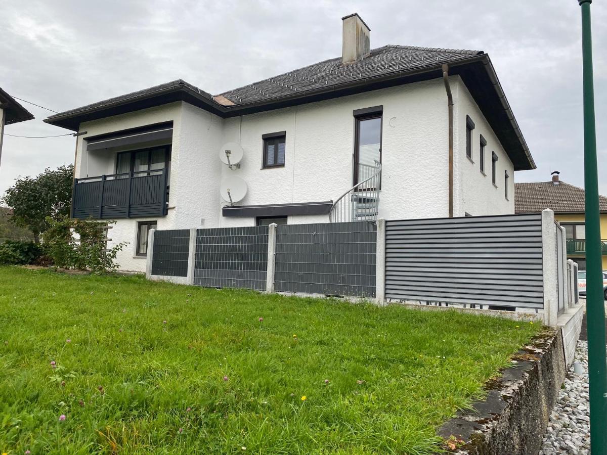 Wohnhaus City Sued Herzogsdorf Exteriér fotografie
